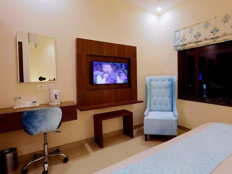 Hotel Rk Grande Ludhiana Luaran gambar